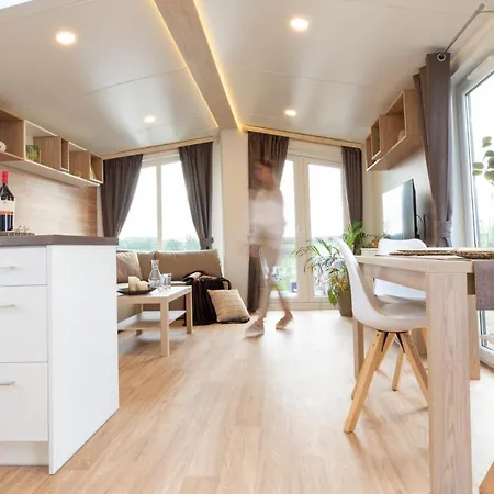 Gemuetliches, Voll Ausgestattes Tiny House *