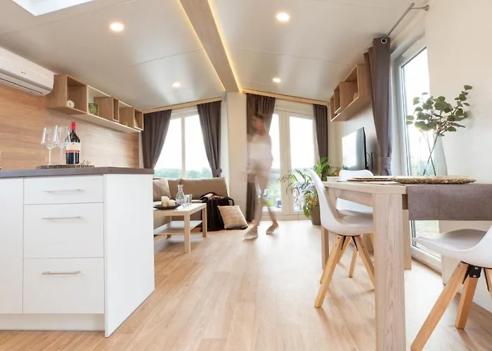 Gemuetliches, Voll Ausgestattes Tiny House *